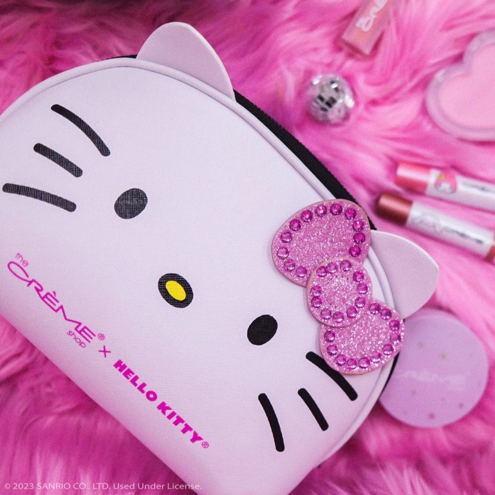 Brand New The Crème Shop x Hello Kitty Y2K Cutie Makeup Pouch Bling Bling